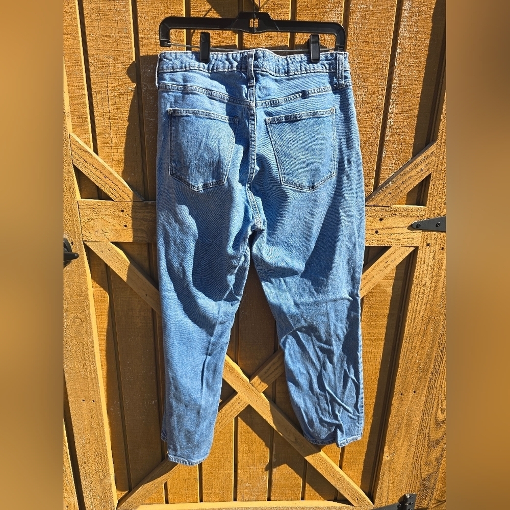Universal Thread High Rise Slim Straight Jeans - Picture 4 of 4